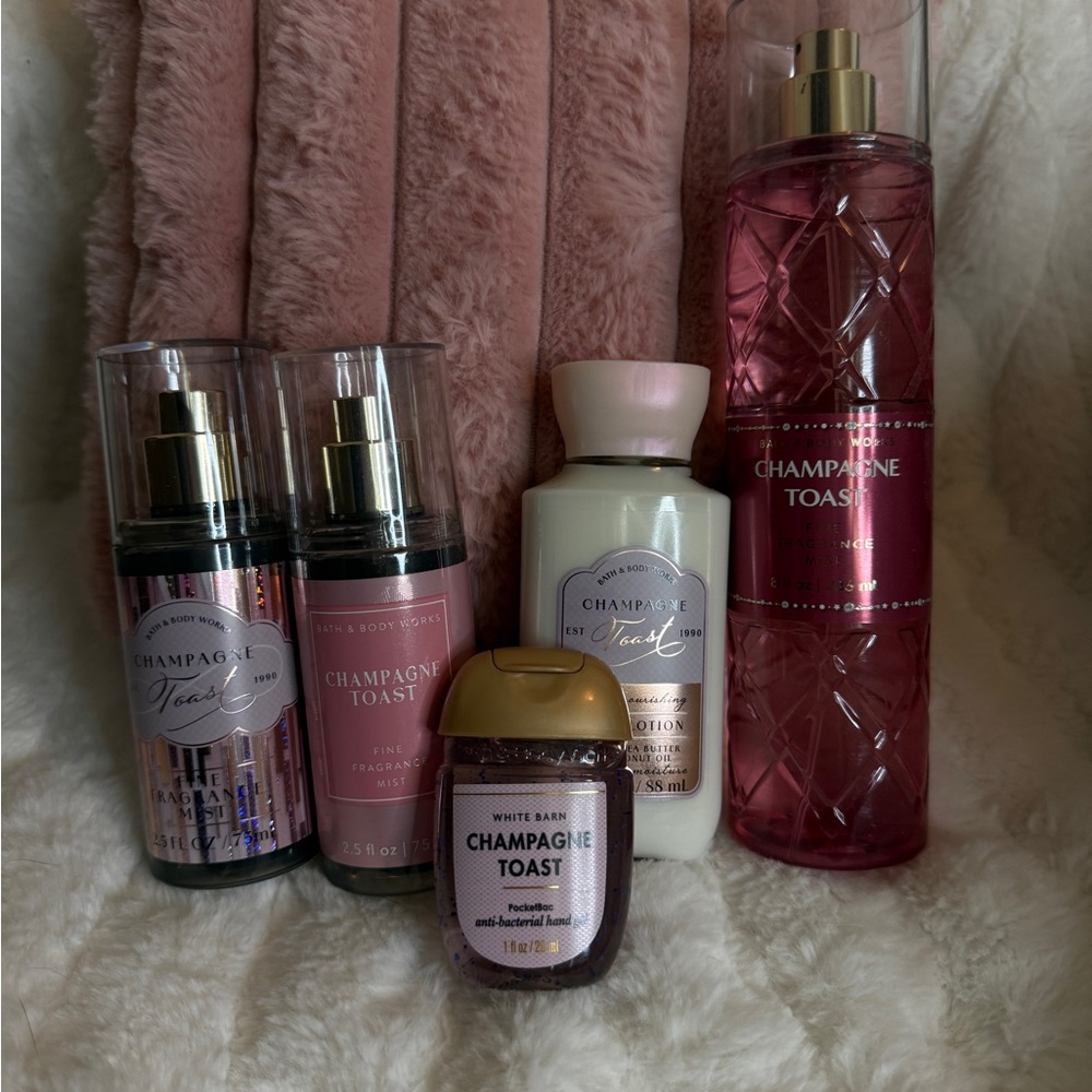Bath & Body Works Champagne Toast Collection - Pink and White